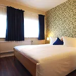 Гостьовий будинок Gasthaus Hotel Bremen 3*