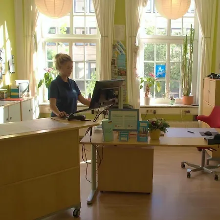 Dana Living Apartment Bremen Hbf - Zentrum, Altstadt, Messe, Oevb Arena, Business Apartment Mit Self Check-In Bremen