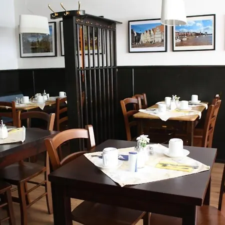 Dana Living Apartment Bremen Hbf - Zentrum, Altstadt, Messe, Oevb Arena, Business Apartment Mit Self Check-In