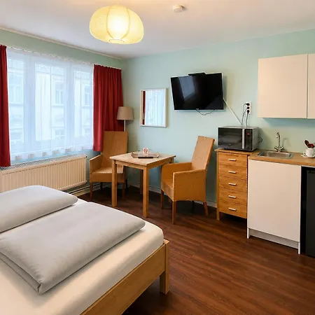 Dana Living Hbf - Zentrum, Altstadt, Messe, Oevb Arena, Business Mit Self Check-in 3*