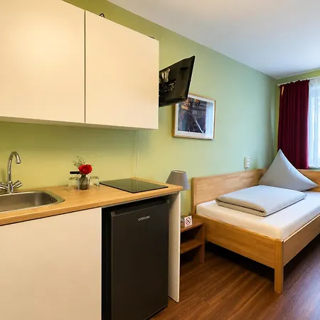 Dana Living Hbf - Zentrum, Altstadt, Messe, Oevb Arena, Business Mit Self Check-in