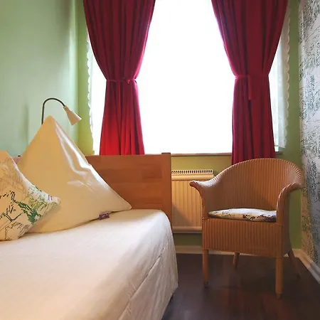 Dana Living Apartment Bremen Hbf - Zentrum, Altstadt, Messe, Oevb Arena, Business Apartment Mit Self Check-In بيت ضيافة