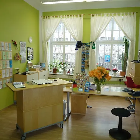 Dana Living Hbf - Zentrum, Altstadt, Messe, Oevb Arena, Business Mit Self Check-in Гостьовий будинок 3*
